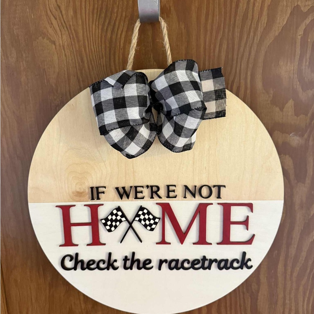 Racetrack door hanger